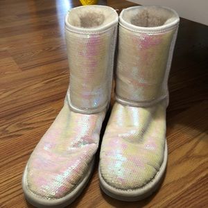 Women’s white sparkly uggs